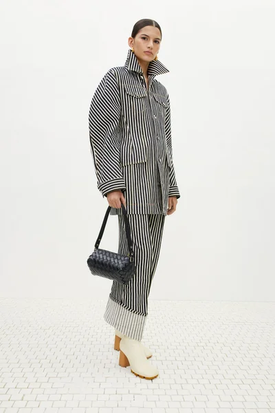 Look 39
